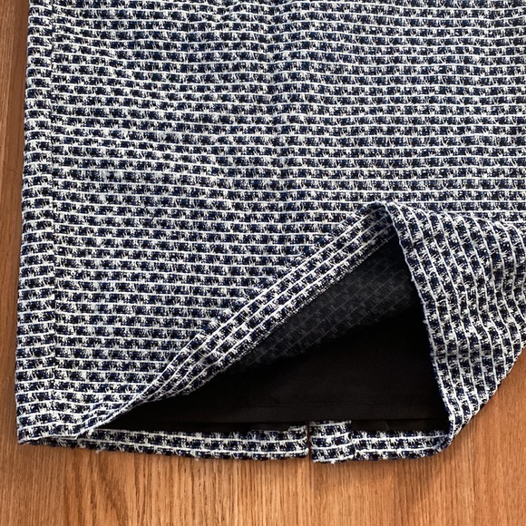 Calvin Klein Tweed Pencil Skirt - Picture 4 of 6